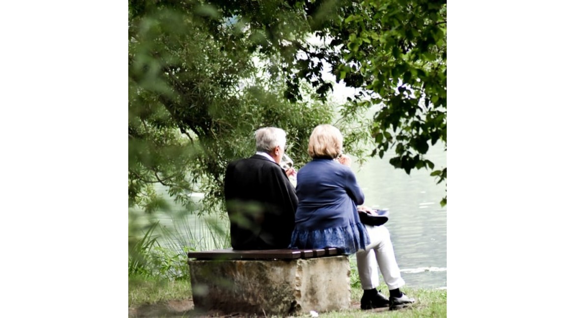 Consejos para cuidar a los adultos mayores durante COVID Fase 3.